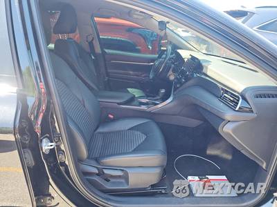 2021 Toyota Camry SE - zdjęcie 8 z 24 - miniatura