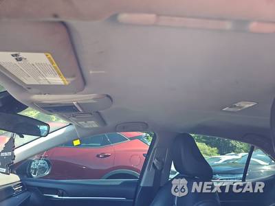 2021 Toyota Camry SE - zdjęcie 17 z 24 - miniatura