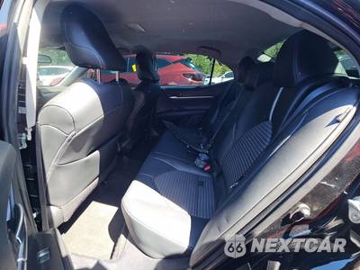 2021 Toyota Camry SE - zdjęcie 13 z 24 - miniatura