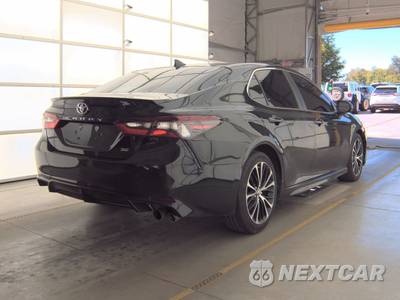 2021 Toyota Camry SE - zdjęcie 4 z 24 - miniatura