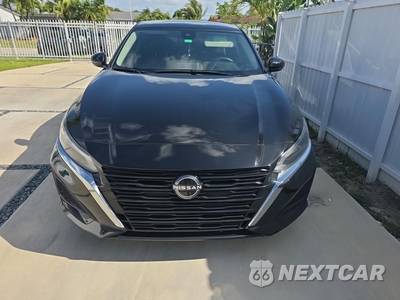 2023 Nissan Altima SV - zdjęcie 2 z 33 - miniatura