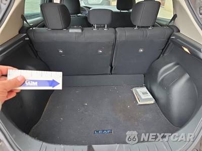 2024 Nissan LEAF S - zdjęcie 21 z 28 - miniatura
