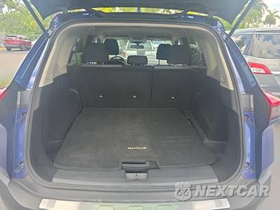 2023 Nissan Rogue SV - zdjęcie 17 z 28 - miniatura