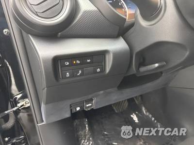 2021 Nissan Kicks S - zdjęcie 8 z 29 - miniatura