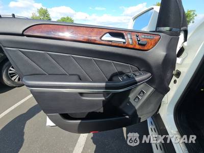 2016 Mercedes-Benz GL 550 4MATIC - zdjęcie 9 z 24 - miniatura