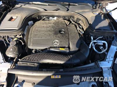 2022 Mercedes-Benz GLC 300 4MATIC - zdjęcie 14 z 18 - miniatura