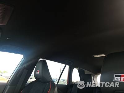 2026 Toyota RAV4 Plug-In Hybrid GR Sport - zdjęcie 19 z 20 - miniatura