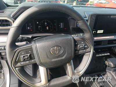 2026 Toyota 4Runner TRD Sport - zdjęcie 10 z 20 - miniatura