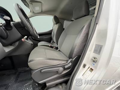 2020 Nissan NV200 Compact Cargo S 115.2" WB - zdjęcie 18 z 30 - miniatura