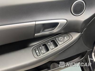 2025 Hyundai Sonata SEL - zdjęcie 24 z 36 - miniatura