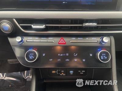 2025 Hyundai Sonata SEL - zdjęcie 17 z 36 - miniatura