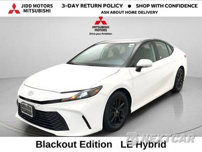 2025 Toyota Camry LE - zdjęcie 1 z 42 - miniatura