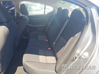 2024 Nissan Sentra SV - zdjęcie 13 z 35 - miniatura