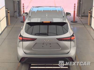 2023 Toyota Highlander XLE - zdjęcie 5 z 19 - miniatura