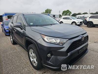 2021 Toyota RAV4 XLE - zdjęcie 3 z 18 - miniatura