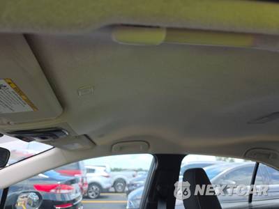 2024 Toyota Corolla LE Sedan - zdjęcie 18 z 26 - miniatura