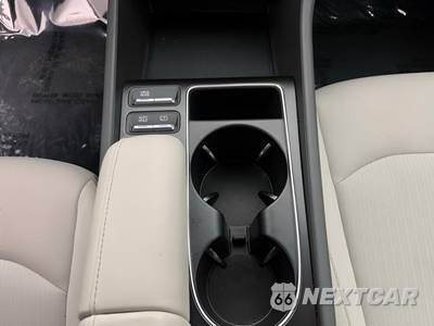 2025 Hyundai Sonata SEL - zdjęcie 17 z 37 - miniatura