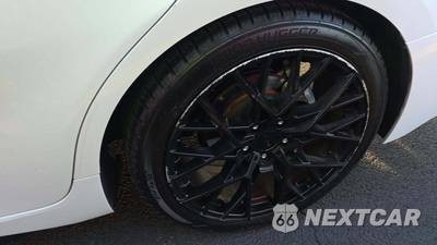 2020 Toyota Camry XSE - zdjęcie 19 z 33 - miniatura