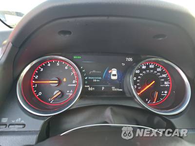 2020 Toyota Camry XSE - zdjęcie 12 z 33 - miniatura