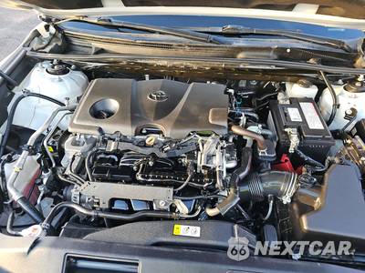 2020 Toyota Camry XSE - zdjęcie 15 z 33 - miniatura