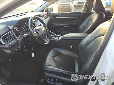 2020 Toyota Camry XSE - zdjęcie 7 z 33 - miniatura