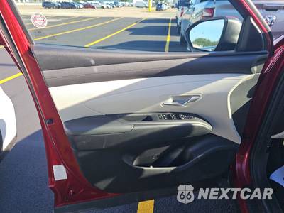 2025 Hyundai Tucson SEL - zdjęcie 9 z 17 - miniatura