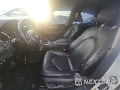 2019 Toyota Camry XSE - zdjęcie 7 z 27 - miniatura