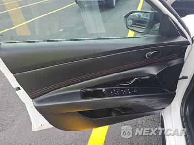 2022 Hyundai Elantra N Line - zdjęcie 9 z 18 - miniatura