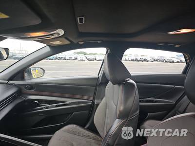 2022 Hyundai Elantra N Line - zdjęcie 18 z 18 - miniatura
