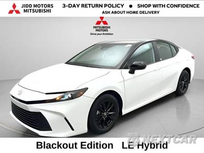 2025 Toyota Camry LE - zdjęcie 1 z 41 - miniatura