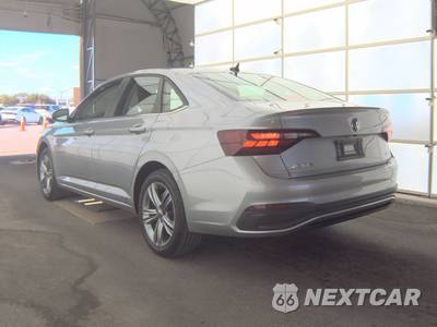 2024 Volkswagen Jetta SE - zdjęcie 6 z 19 - miniatura