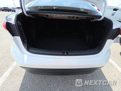 2025 Toyota Corolla Hybrid LE Sedan - zdjęcie 15 z 17 - miniatura