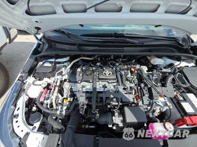 2025 Toyota Corolla Hybrid LE Sedan - zdjęcie 14 z 17 - miniatura