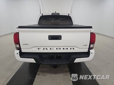 2019 Toyota Tacoma TRD Sport Crew Cab Medium Bed - zdjęcie 5 z 17 - miniatura