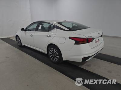 2025 Nissan Altima SV - zdjęcie 6 z 18 - miniatura