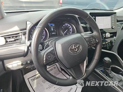2023 Toyota Camry SE - zdjęcie 10 z 18 - miniatura