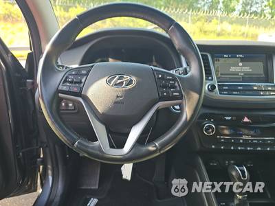 2018 Hyundai Tucson Limited - zdjęcie 10 z 37 - miniatura
