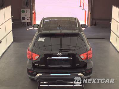 2020 Nissan Pathfinder SV - zdjęcie 5 z 48 - miniatura