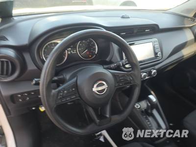2023 Nissan Kicks S - zdjęcie 10 z 23 - miniatura