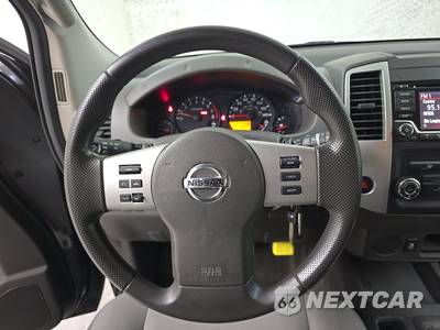 2015 Nissan Xterra S - zdjęcie 10 z 22 - miniatura