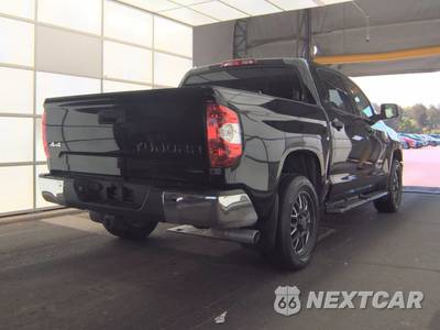 2020 Toyota Tundra SR5 Crew Cab Short Bed - zdjęcie 4 z 21 - miniatura
