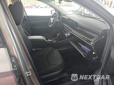 2025 Hyundai Tucson SEL - zdjęcie 8 z 20 - miniatura