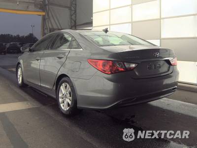 2013 Hyundai Sonata GLS - zdjęcie 6 z 37 - miniatura