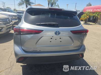 2022 Toyota Highlander Hybrid LE - zdjęcie 5 z 31 - miniatura