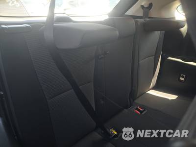 2022 Toyota Highlander Hybrid LE - zdjęcie 14 z 31 - miniatura