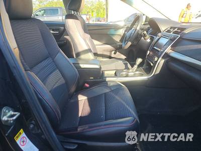 2015 Toyota Camry SE - zdjęcie 8 z 26 - miniatura