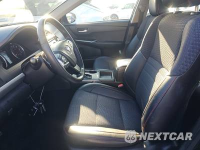 2015 Toyota Camry SE - zdjęcie 7 z 26 - miniatura