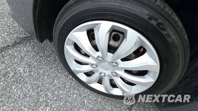 2017 Nissan Sentra SV - zdjęcie 25 z 40 - miniatura