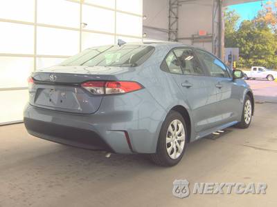 2025 Toyota Corolla LE Sedan - zdjęcie 4 z 18 - miniatura