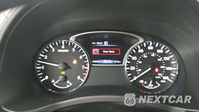 2018 Nissan Pathfinder SL - zdjęcie 18 z 23 - miniatura